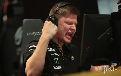 Len 宣布她从职业 VALORANT 场景中退役